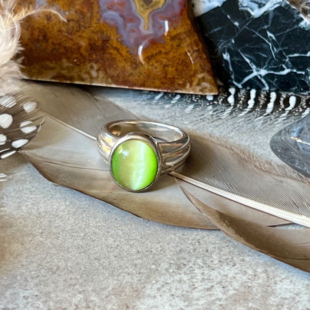 Green Cats Eye Chrysoberyl Ring